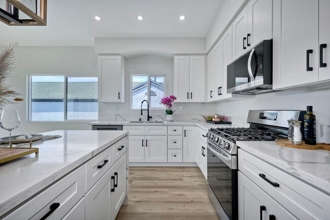 Building Photo - Coming Soon!  Welcome to the new charming apartments in Imperial Beach!