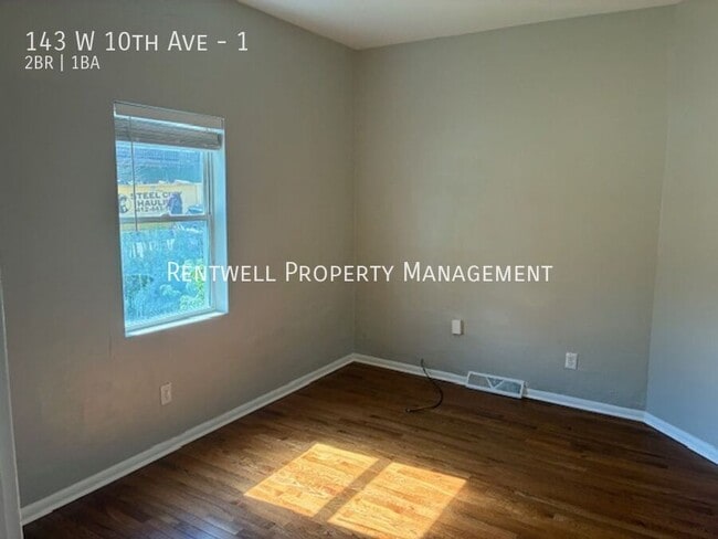 Building Photo - 143 W 10th Ave