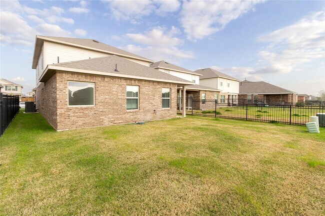 Building Photo - 457 Aurora Creek Ln