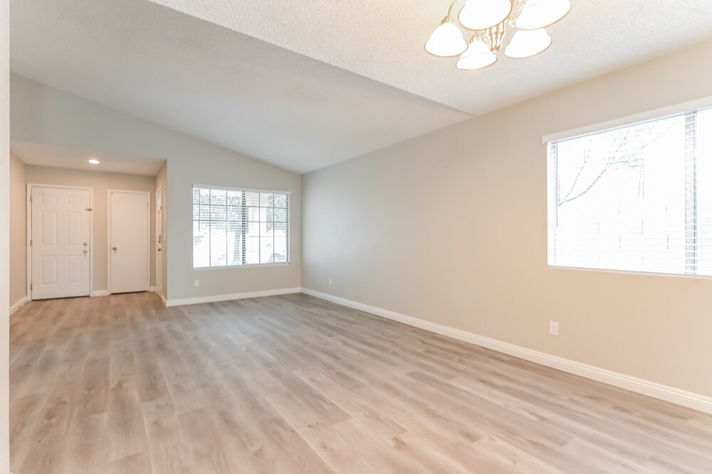 Building Photo - 2562 Machado Dr