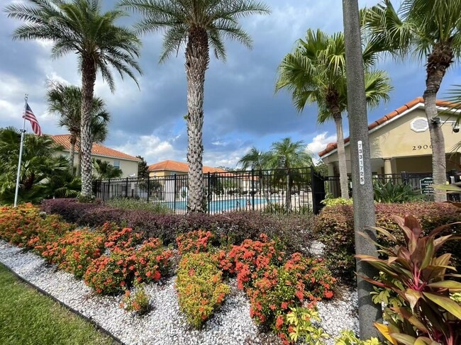 Building Photo - 5317 Paradise Cay Cir