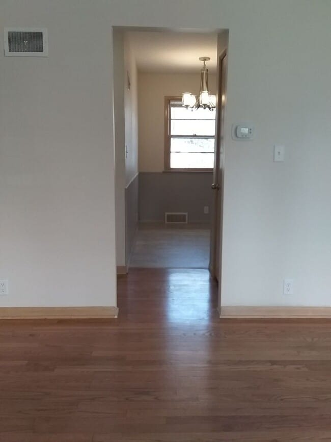 Building Photo - 3924 D St
