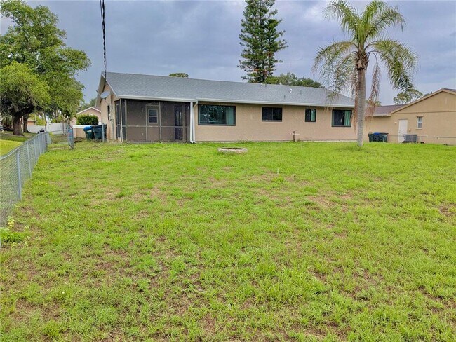 Building Photo - 5608 Kismet Terrace