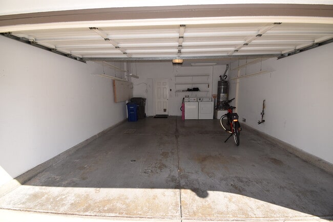 Building Photo - 11904 Cypress Canyon Rd