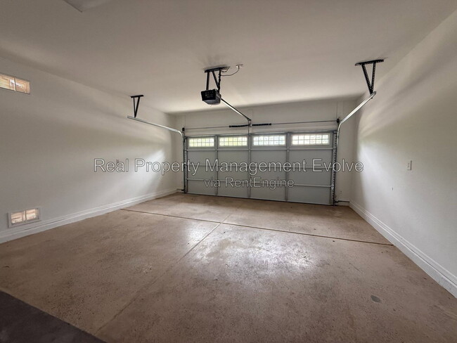 Building Photo - 2513 W Woburn Ln