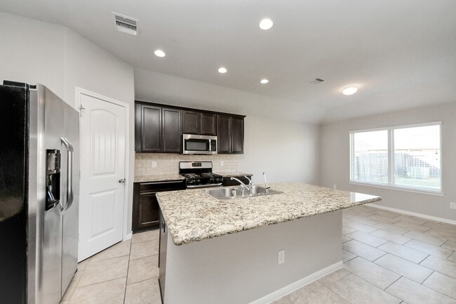 Building Photo - 3230 McDonough Way