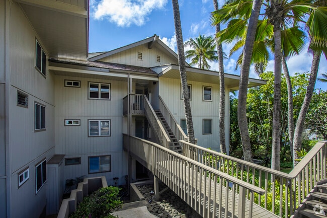 Building Photo - Poipu Palms