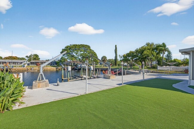 Building Photo - 12734 2nd Isle