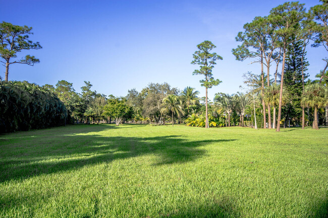 Building Photo - 10780 Anderson Ln