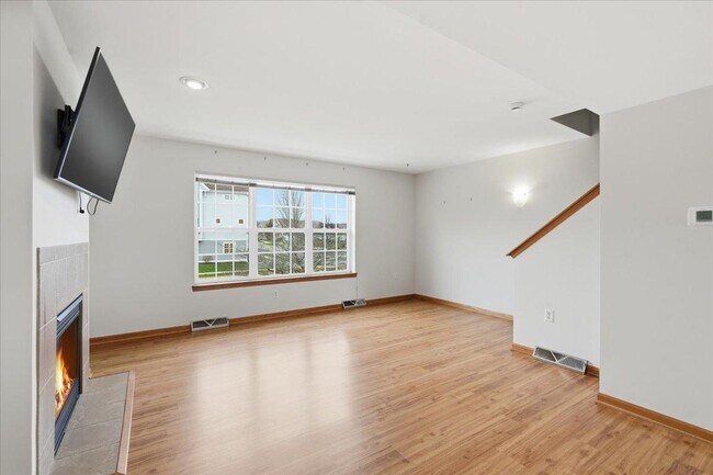 Building Photo - 3805 Design Pass