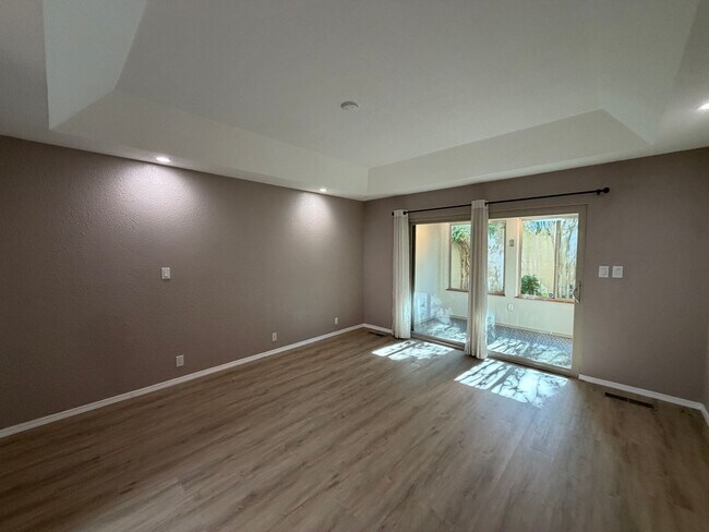Building Photo - 2 Bedroom Single Story Home Available Near Paseo Del Norte Blvd NE & Wyoming Blvd NE!