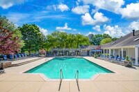 Building Photo - MAA Paddock Club