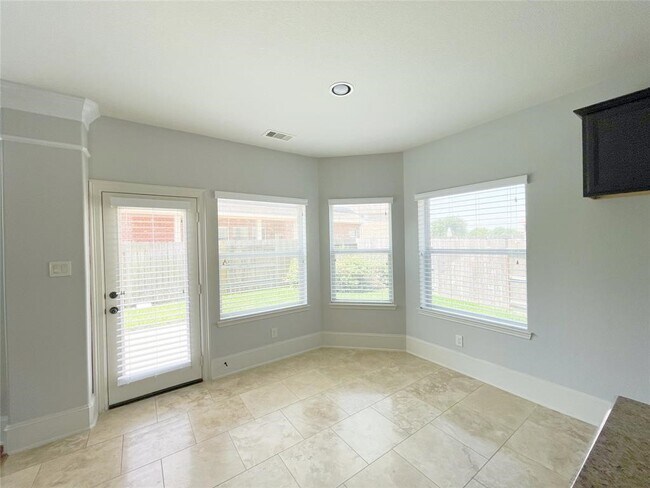 Building Photo - 27423 Sunrise Ranch Ln