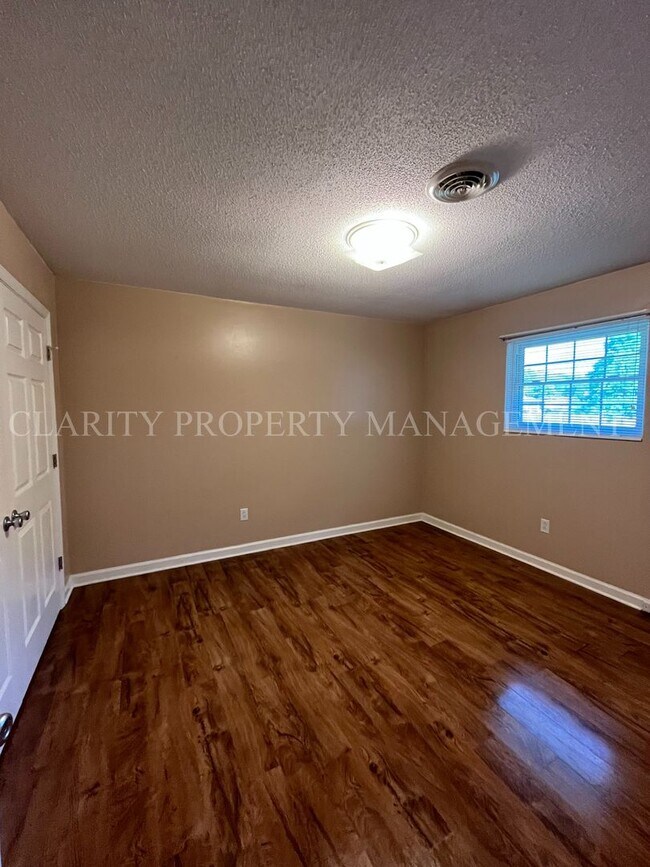 Building Photo - ***Coming soon!!***