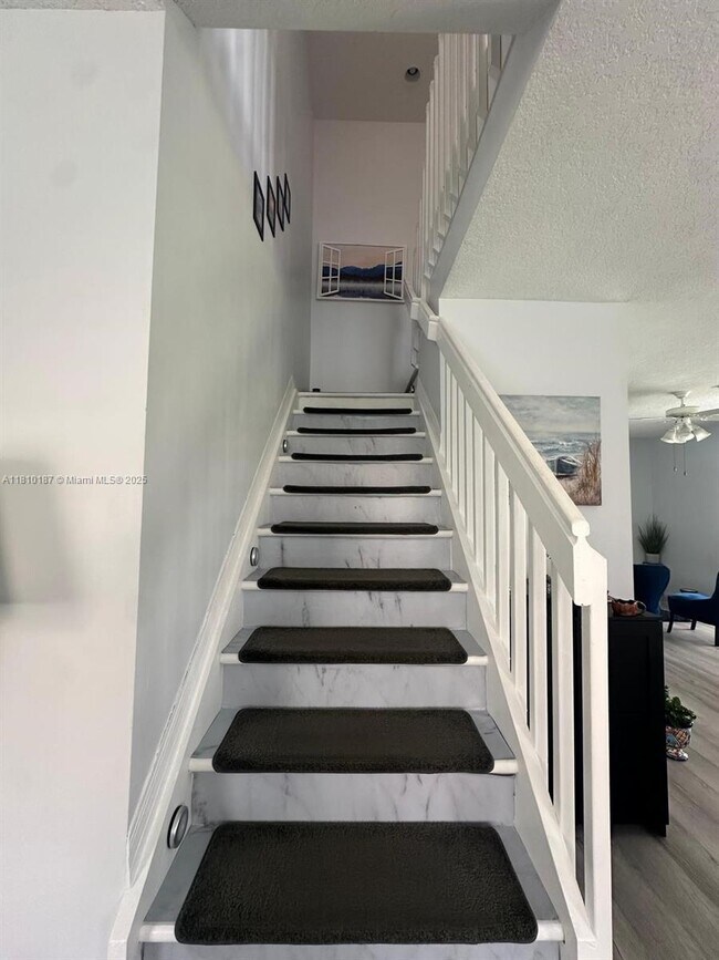 Building Photo - 3697 Miramontes Cir