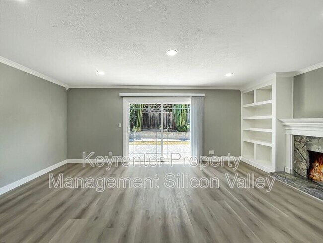 Building Photo - 1806 Blackmore Ct