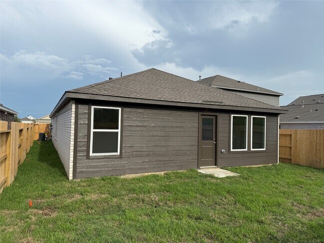 Building Photo - 9019 Rose Pelican Ln