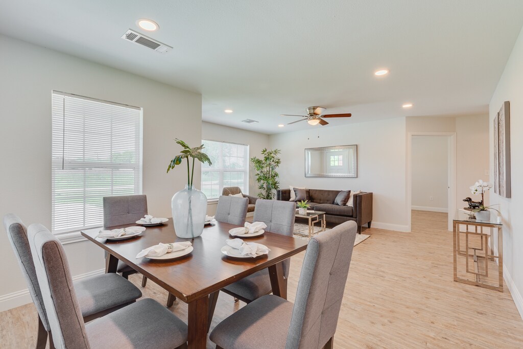 Building Photo - 380 Railroad Ave