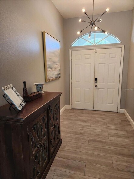 Building Photo - 5274 Far Oak Cir