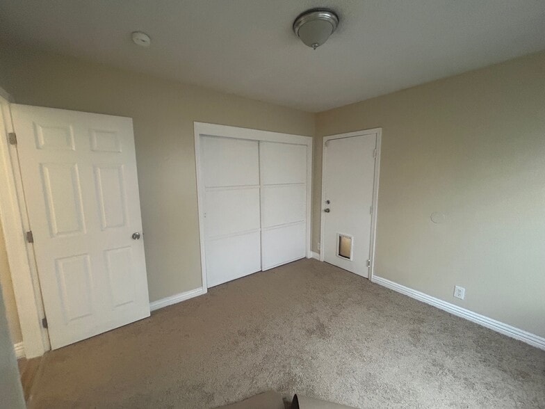 Building Photo - 2911 W 129th St