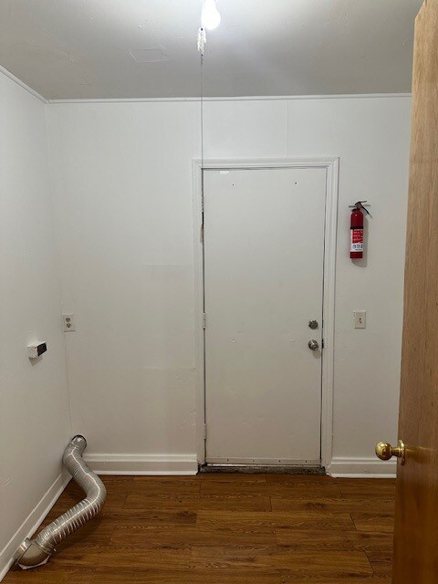 Building Photo - 1000 S Howard Ave