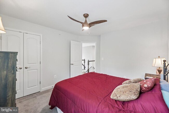 Building Photo - 10400 Del Ray Ct
