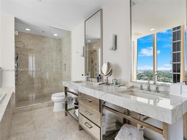 Building Photo - 9705 Collins Ave