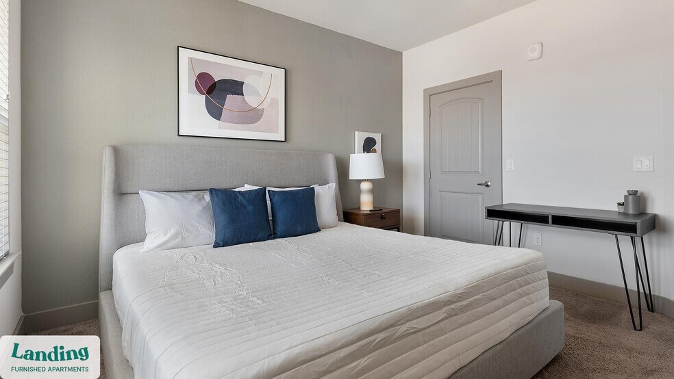 Building Photo - 12500 Shadowglen Trce