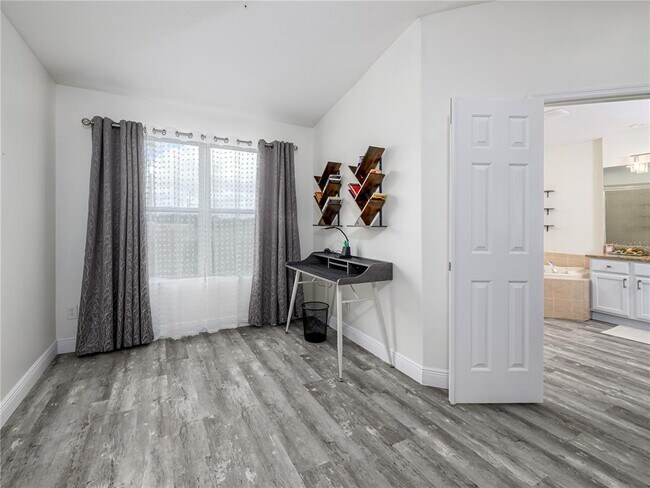 Building Photo - 4015 Duke Firth St