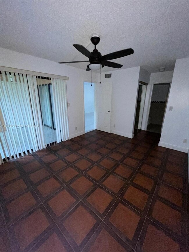 Building Photo - 3410 Foxcroft Rd