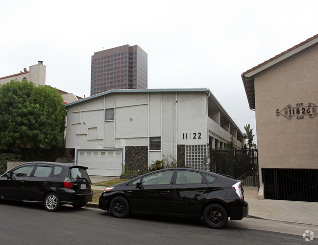 Primary Photo - Kiowa Apartments