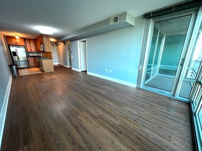 Building Photo - 9655 Woods Dr