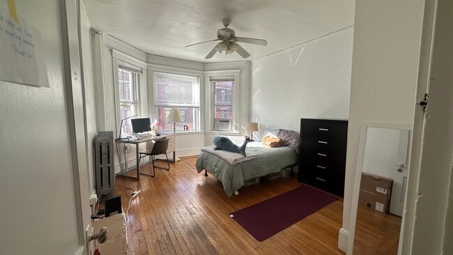 Building Photo - 47 Hemenway St