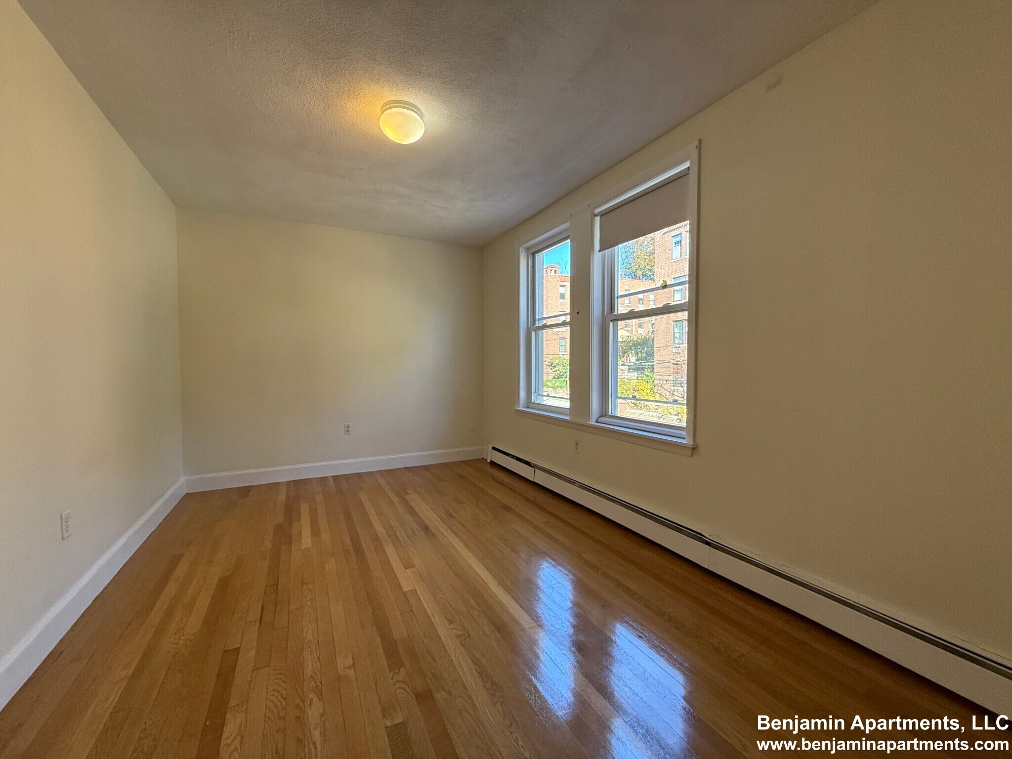 Building Photo - 316 Tappan St