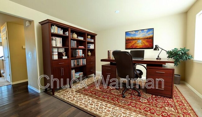Building Photo - 6767 Sandyford Lane
