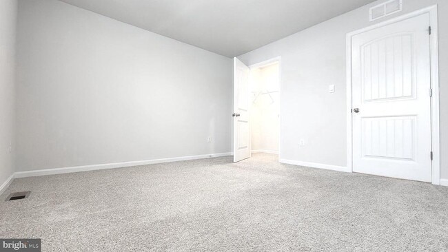 Building Photo - 517 Ridgely Blvd