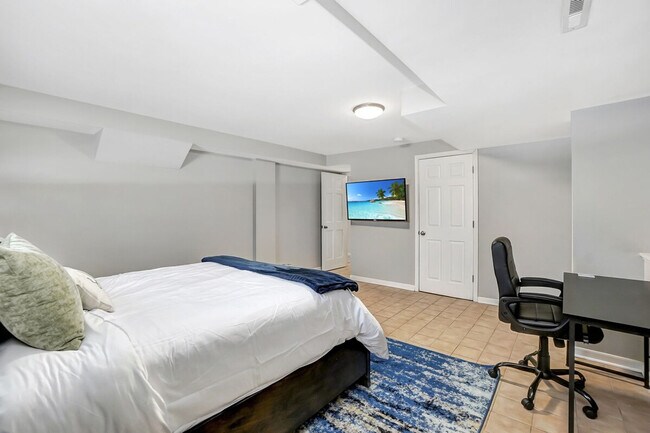 Building Photo - 18101 Marlin Ln