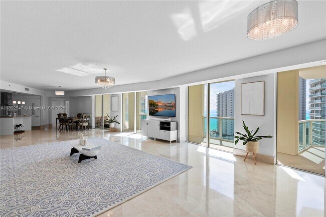 Building Photo - 200 Sunny Isles Blvd