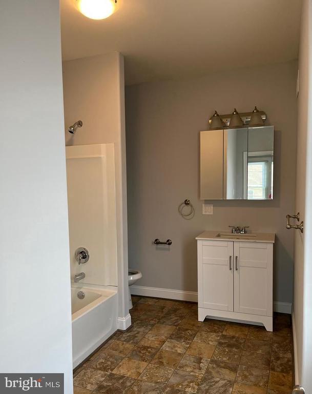 Building Photo - 436 Depot St