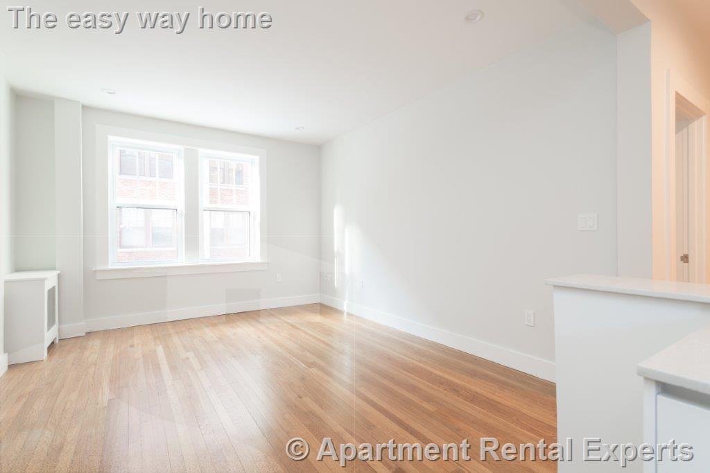 Building Photo - 19 A Forest St