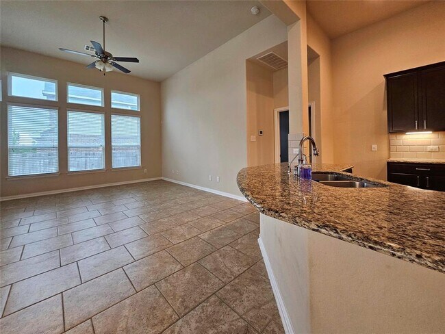 Building Photo - 637 Palmilla St