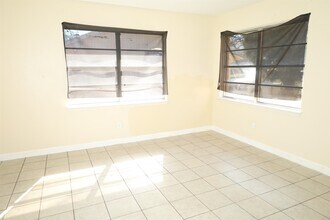 Building Photo - 13207 Santa Teresa Rd