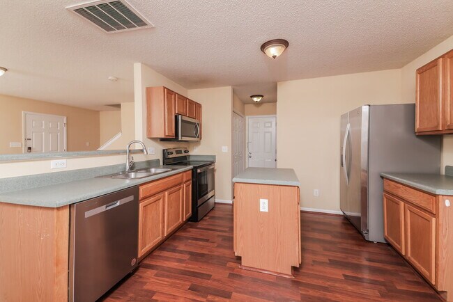 Building Photo - 3617 Croydon Mill Way