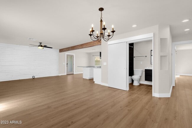 Building Photo - 7408 E Beatrice St