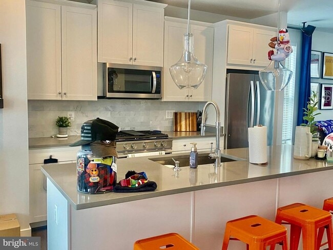 Building Photo - 5130 Randolph Rd