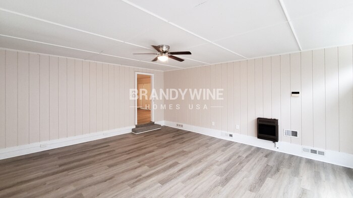 Building Photo - 4790 Janice Dr