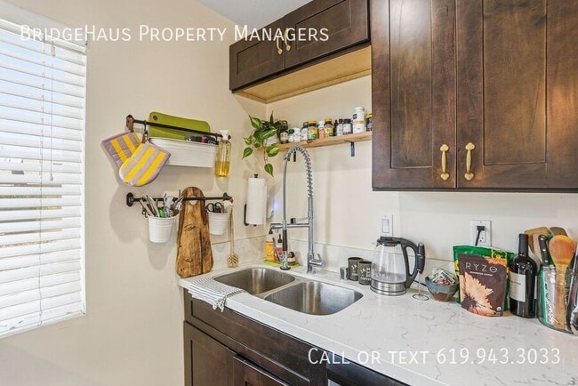 Building Photo - 3765 32nd St