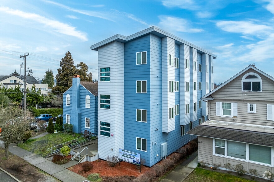 Building Photo - Cantor Studios