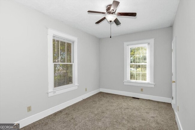 Building Photo - 1943 Heckle St