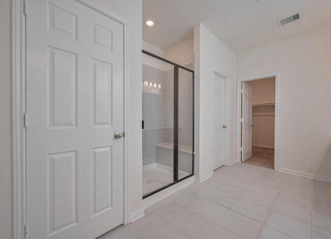 Building Photo - 5815 Texas Sage Dr